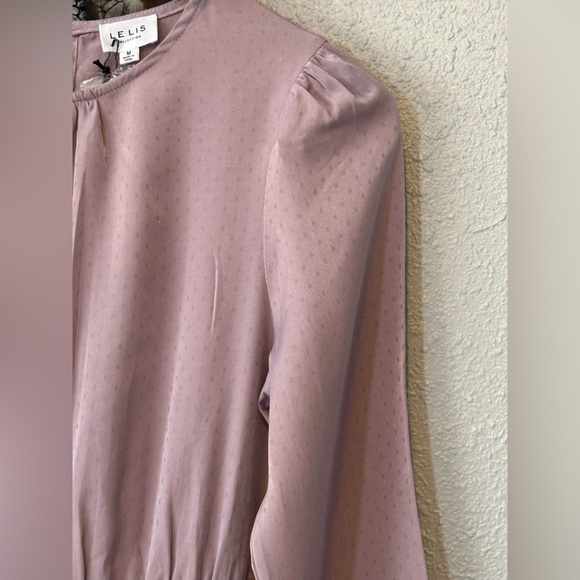 LE LIS Collection Women’s Smocked Mini Dress Long Sleeve Size M NWT Cocktail - Picture 7 of 16